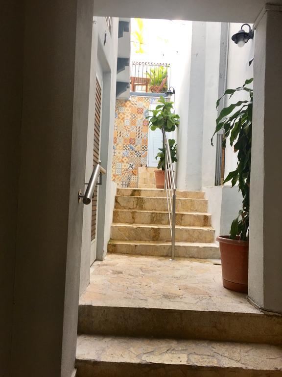 سان خوان Casa Luna Guest House المظهر الخارجي الصورة